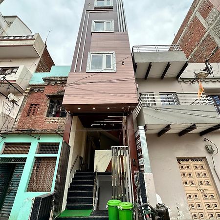 Cable Car Hotel Varanasi Eksteriør billede