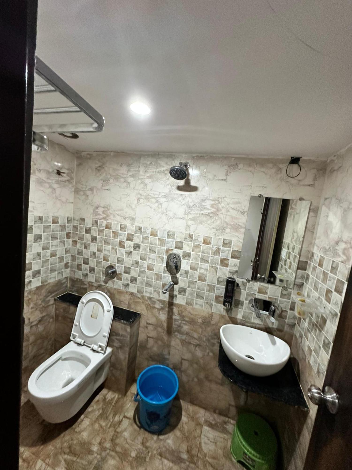 Cable Car Hotel Varanasi Eksteriør billede